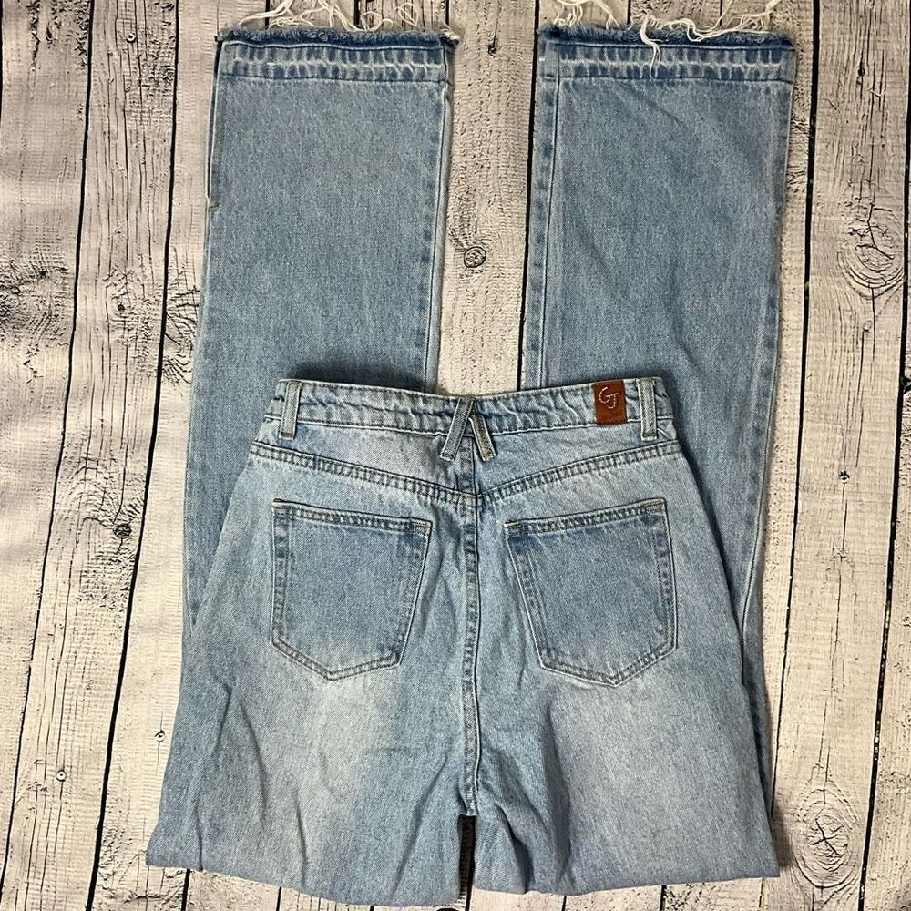 GOGO High Rise Button Fly Distressed Jeans - Picture 5 of 8